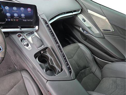 Used 2023 Chevrolet Corvette Z06 image 10