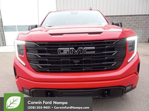 Used 2023 GMC Sierra 1500 Elevation w/ Preferred Package image 8