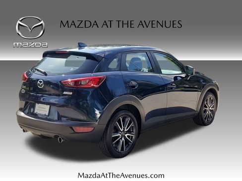 Used 2018 MAZDA CX-3 Touring w/ Preferred Equipment Package FWD image 4