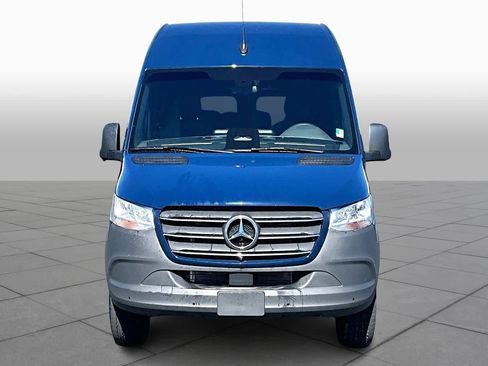 New 2025 Mercedes-Benz Sprinter 2500 image 3