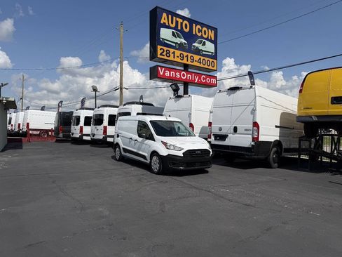 Used 2022 Ford Transit Connect XL FWD image 2