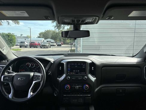Used 2022 Chevrolet Silverado 1500 RST AWD/4WD image 14