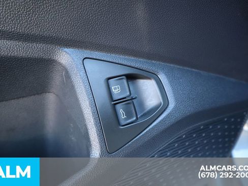 Used 2024 Volkswagen Jetta SE image 16