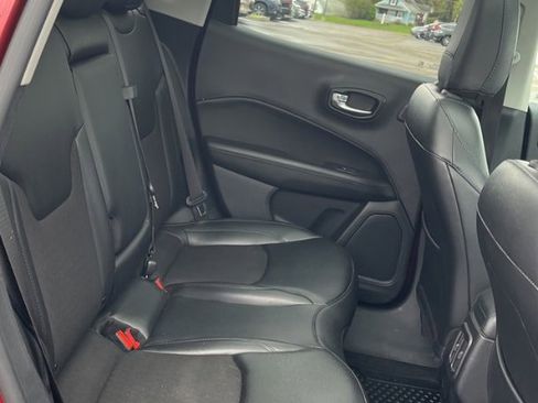 Used 2021 Jeep Compass Latitude w/ Sun and Sound Group AWD/4WD image 15