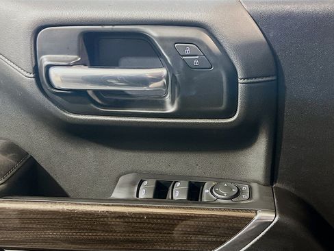 Used 2020 Chevrolet Silverado 1500 RST w/ All-Star Edition RWD image 13