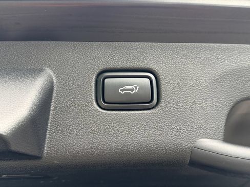 Certified 2023 Kia Sportage SX AWD/4WD image 11