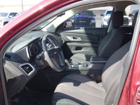 Used 2017 GMC Terrain SLE AWD/4WD image 14