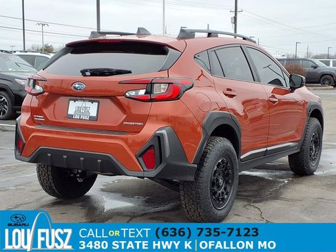 New 2025 Subaru Crosstrek 2.5i Limited w/ Crosstrek Mirror Package image 17