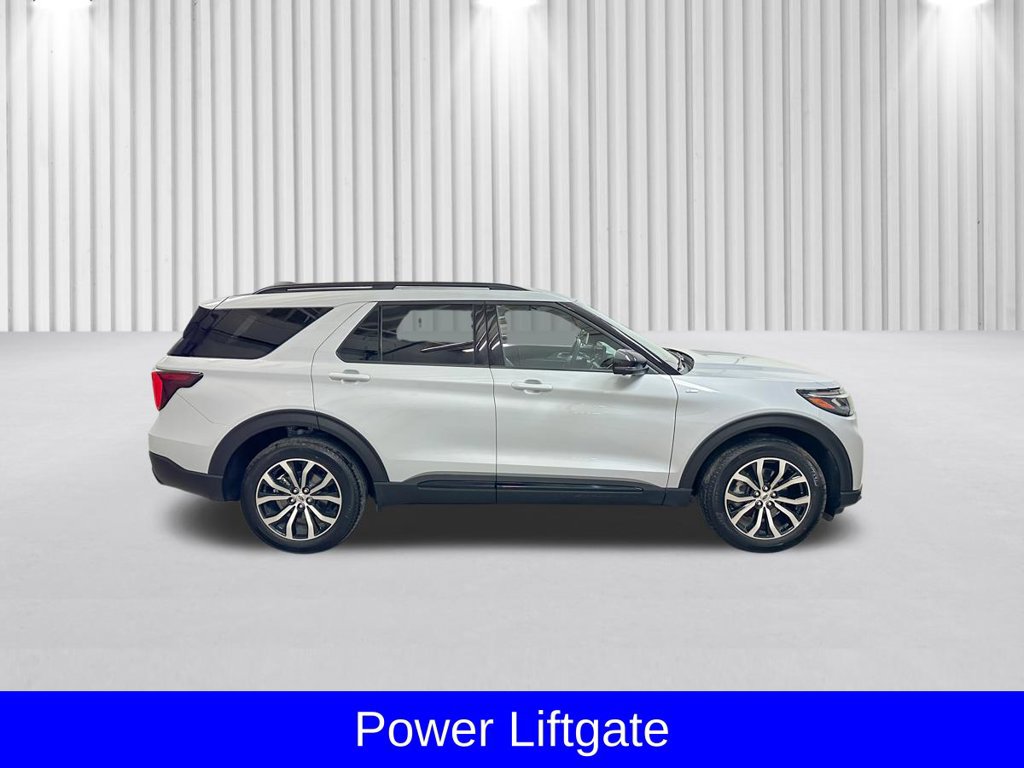 Used 2026 Ford Explorer ST-Line AWD/4WD image 5