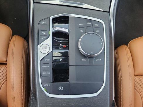 Used 2023 BMW 330i Sedan w/ M Sport Package RWD image 29