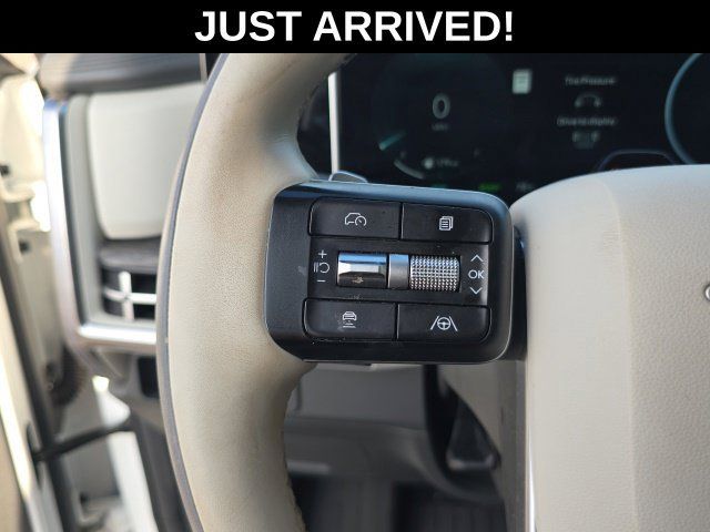 Used 2025 Hyundai Santa Fe Calligraphy FWD image 19