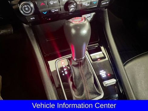 Used 2022 Jeep Compass Trailhawk w/ Trailhawk Convenience Group image 19