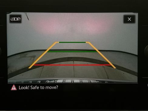 Used 2025 Volkswagen Taos SEL image 16