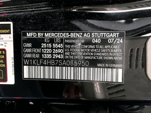 Used 2025 Mercedes-Benz E 350 4MATIC Sedan image 33