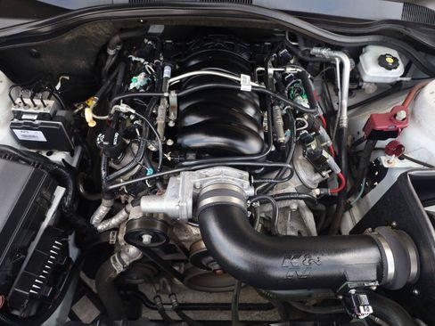 Used 2015 Chevrolet Camaro SS w/ Rear Vision Package RWD image 11