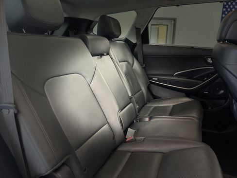 Used 2018 Hyundai Santa Fe AWD w/ SE Ultimate Tech Package 03 image 32