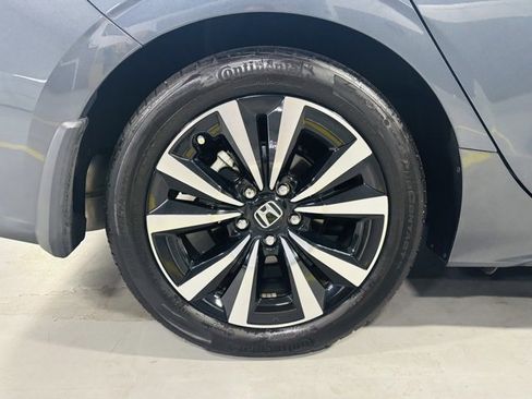 Used 2023 Honda Civic EX-L image 11
