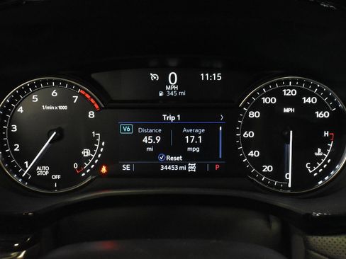 Used 2021 Cadillac XT5 Premium Luxury w/ LPO, Floor Liner Package image 23