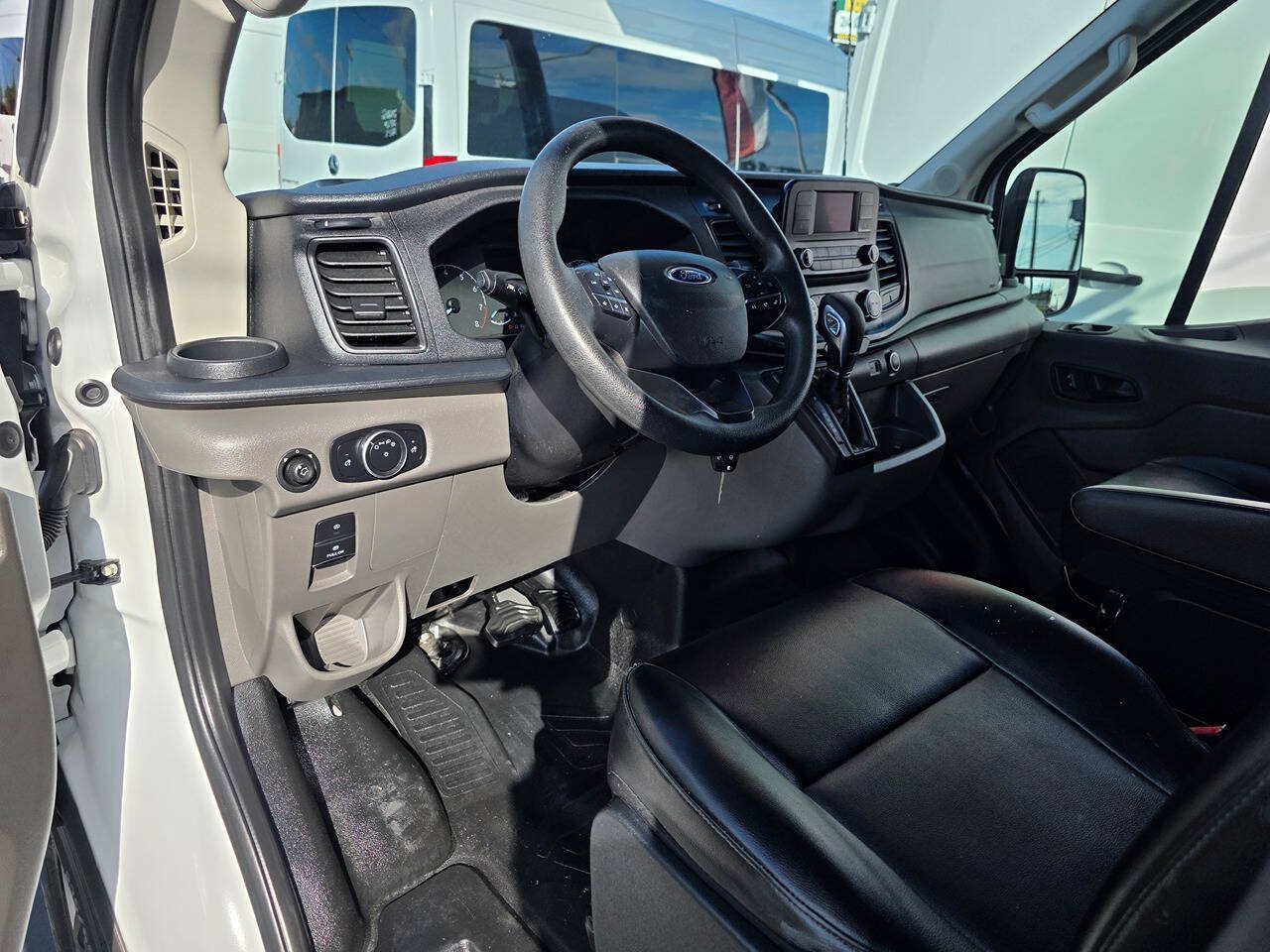 Used 2021 Ford Transit 250 Medium Roof RWD image 19