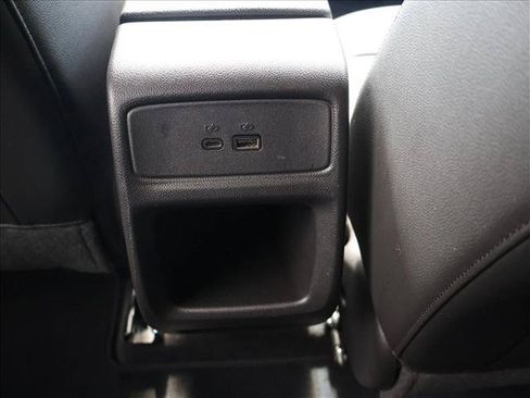 Used 2025 Chevrolet Trax ACTIV w/ Driver Confidence Package FWD image 22