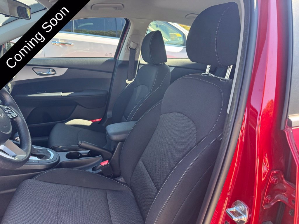 Used 2024 Kia Forte LXS FWD image 9