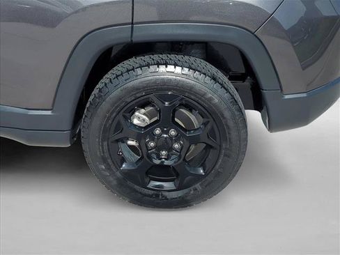 Used 2024 Jeep Compass Trailhawk AWD/4WD image 26