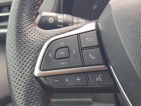 Used 2022 Toyota Sienna XSE FWD image 20