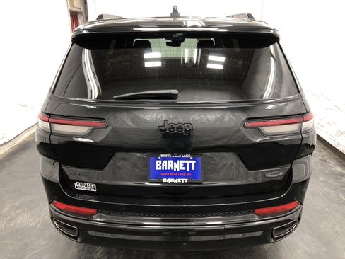 Certified 2024 Jeep Grand Cherokee L Summit image 9