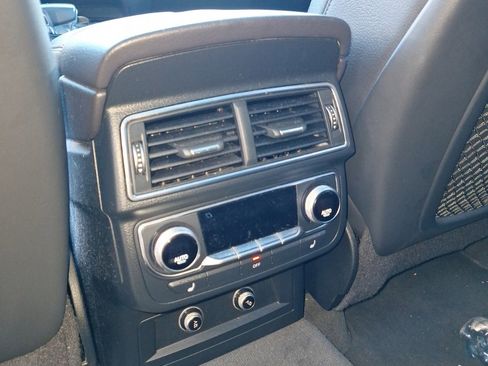 Used 2018 Audi Q7 3.0T Premium Plus w/ Premium Plus Package image 18