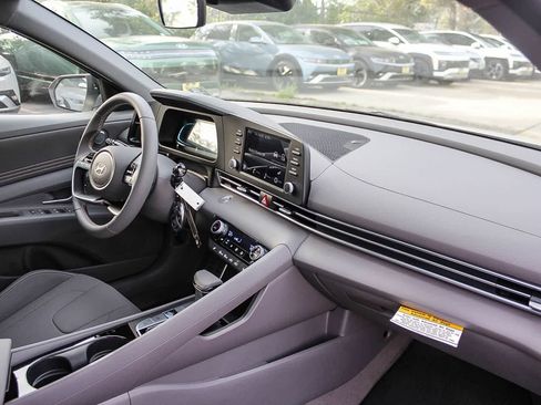 New 2026 Hyundai Elantra SEL Sport Premium w/ Cargo Package image 17