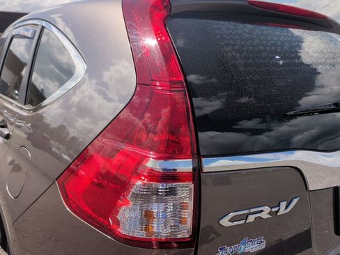 Used 2015 Honda CR-V LX image 8