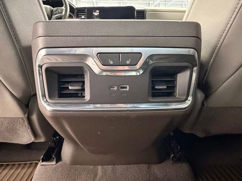 Used 2023 Chevrolet Silverado 1500 LTZ w/ LTZ Convenience Package II AWD/4WD image 27