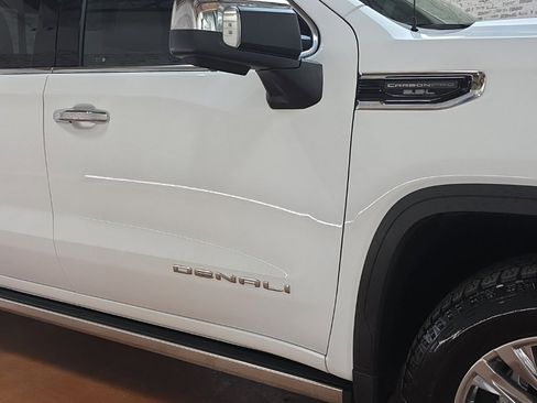 Used 2022 GMC Sierra 1500 Denali w/ Denali Carbonpro Edition image 9