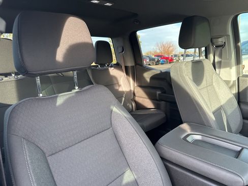 Used 2024 Chevrolet Silverado 1500 Custom Trail Boss image 27