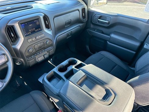 Certified 2022 Chevrolet Silverado 1500 Custom image 21