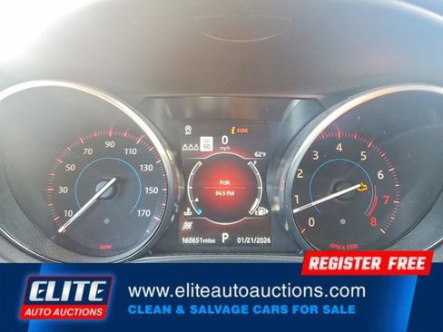 Used 2019 Jaguar F-PACE Prestige image 18