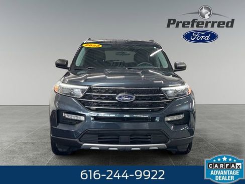 Used 2023 Ford Explorer XLT w/ Equipment Group 202A AWD/4WD image 11