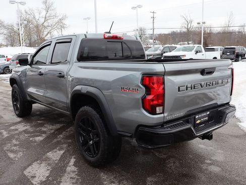 Used 2024 Chevrolet Colorado Trail Boss w/ Technology Package image 30