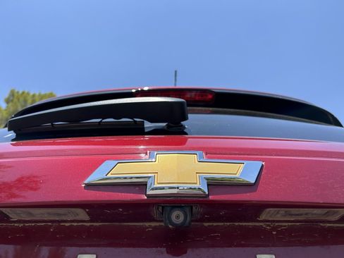 Used 2019 Chevrolet Trax LT w/ Driver Confidence Package image 10