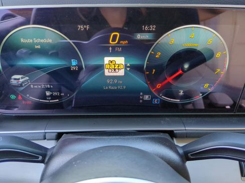 Used 2022 Mercedes-Benz GLE 350 image 11