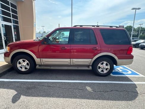 Used 2005 Ford Expedition Eddie Bauer RWD image 2