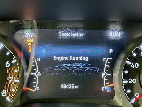 Used 2025 Jeep Compass Limited AWD/4WD image 19