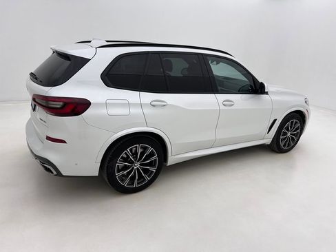 Used 2021 BMW X5 xDrive40i w/ M Sport Package image 6