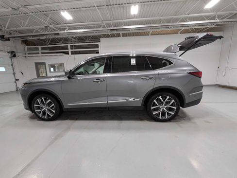 Certified 2023 Acura MDX SH-AWD w/ Technology Package image 12