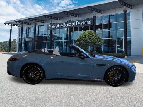 New 2026 Mercedes-Benz SL 63 AMG 4MATIC image 3