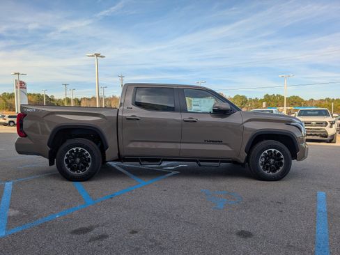 New 2026 Toyota Tundra SR5 image 6