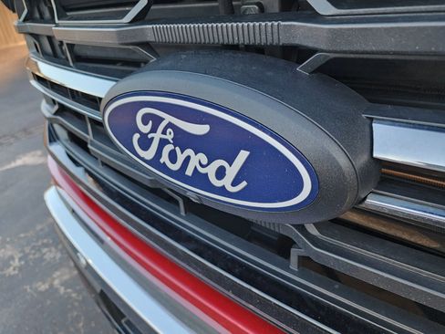 Used 2024 Ford F150 XLT w/ Equipment Group 302A MID image 38