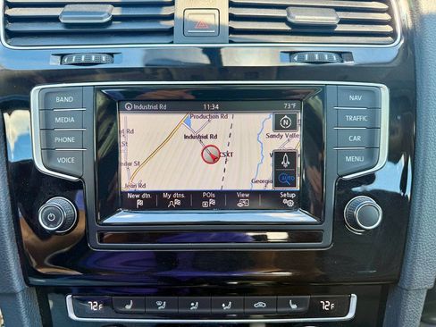 Used 2015 Volkswagen Golf SEL FWD image 16