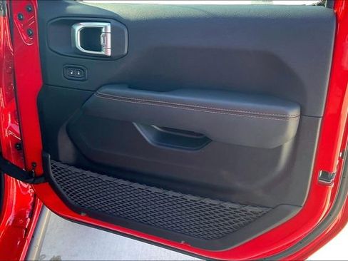 Used 2023 Jeep Gladiator Mojave w/ LED Lighting Group image 25