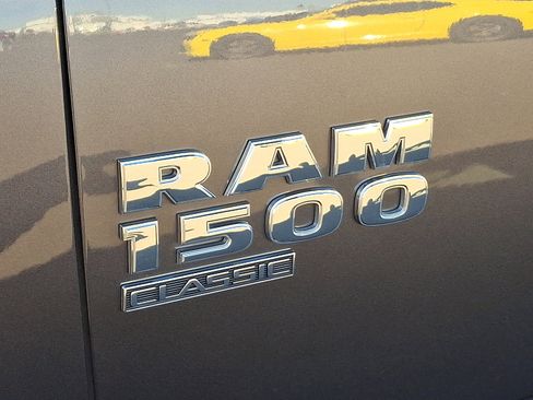 Certified 2024 RAM 1500 Classic SLT image 30